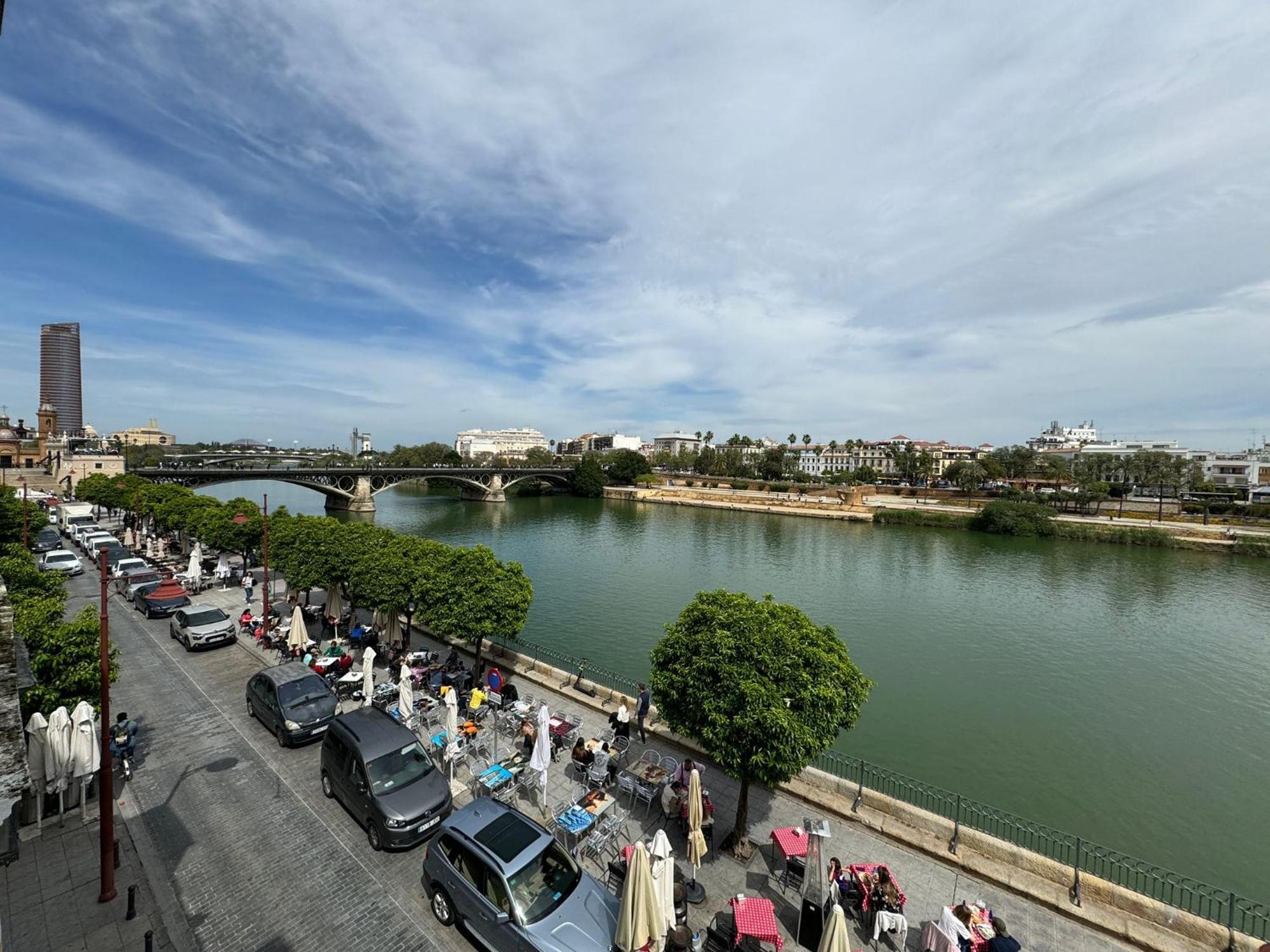 Wonderful Duplex In Calle Betis Apartment Seville Luaran gambar